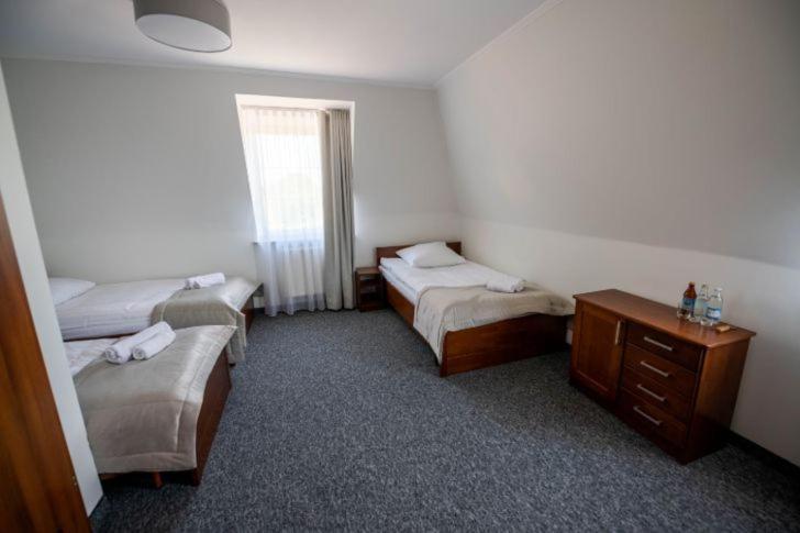 Hotel Palacowa Narol Ngoại thất bức ảnh